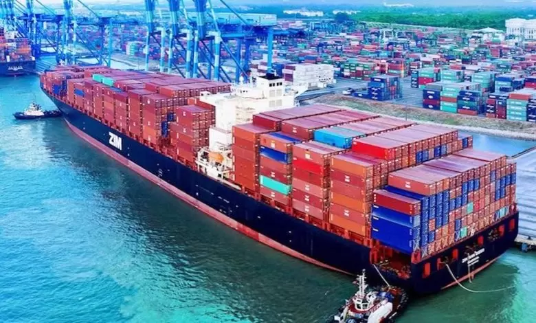Zim-in-port-780x470.jpg